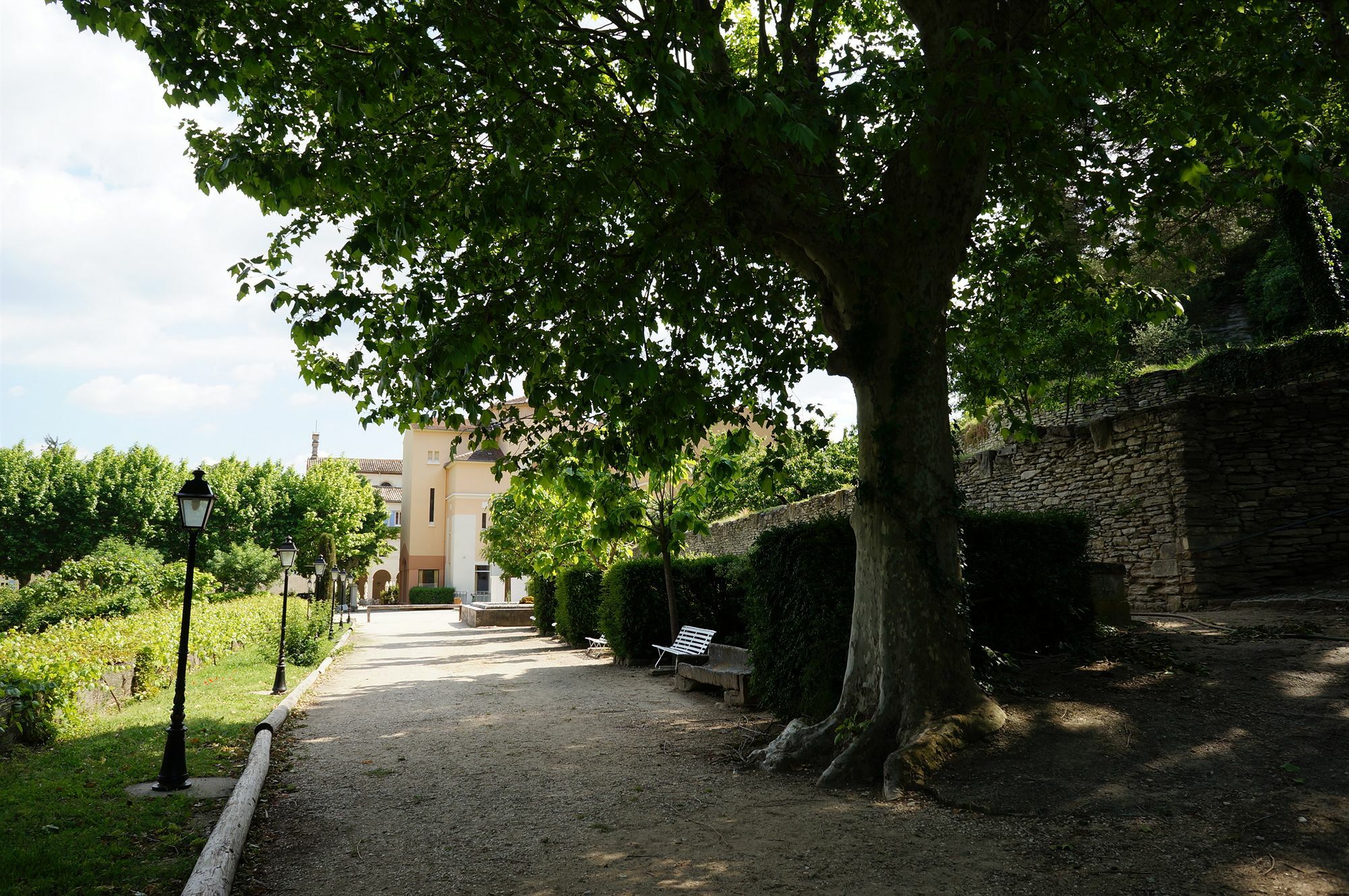 Hôtellerie Notre Dame de Lumières Goult Exterior foto